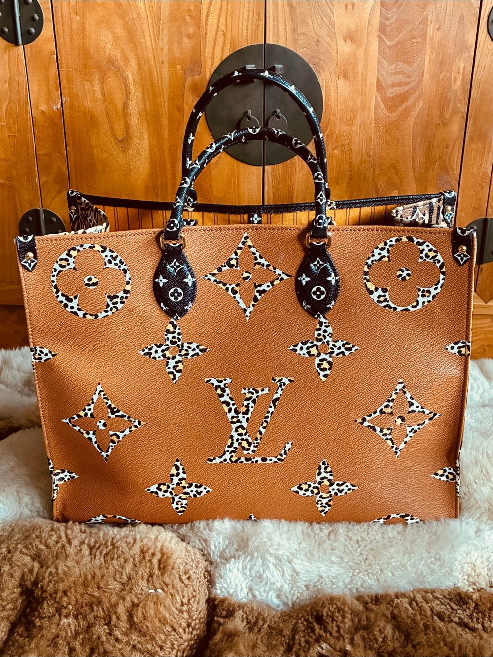 ✨ Louis Vuitton Limited Edition StunninJungle Monogram Giant OnTheGo GM Tote EUC